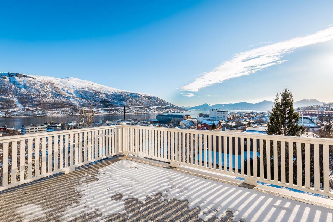 Bramy Apartments The Lux View Tromso Bagian luar foto